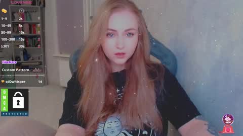 Snapshot of kira_love_sleep chatting on December 12, 2024, 4:10 pm you know thumb up me please its important online show from December 12, 2024, 4:10 pm