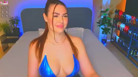 Kira online show from June 28, 2026, 8:37 pm