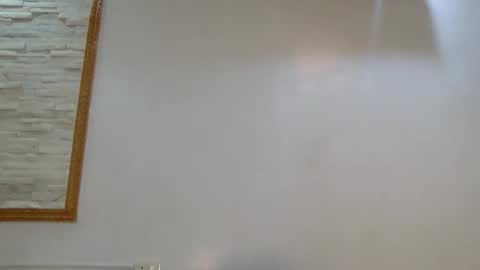 Snapshot of kira_willer chatting on September 18, 2025, 1:40 am KIRA online show from September 18, 2025, 1:40 am