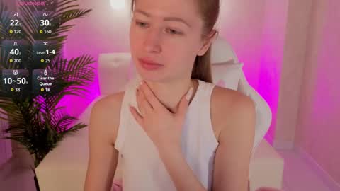 Snapshot of kirabradshow chatting on January 11, 2026, 1:10 am Bella online show from January 11, 2026, 1:10 am