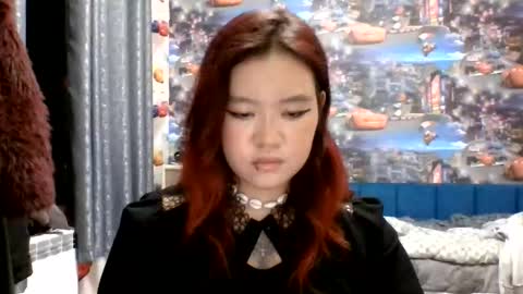 Kira online show from November 2, 2025, 4:20 pm