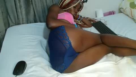 Snapshot of kirah_hot chatting on October 5, 2025, 2:54 am kirah_hot online show from October 5, 2025, 2:54 am