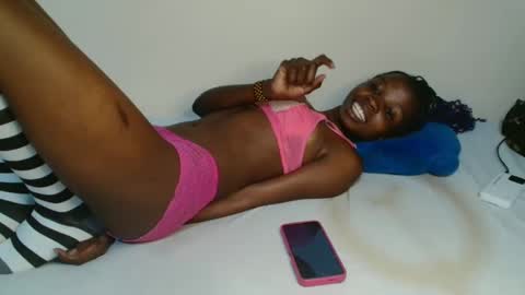 kirah_hot online show from February 19, 2026, 5:14 am