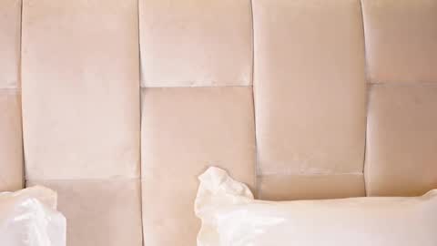 kira online show from September 11, 2025, 10:43 pm