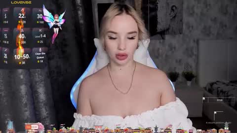 Snapshot of kirakrox chatting on October 15, 2025, 7:47 pm kirakrox online show from October 15, 2025, 7:47 pm