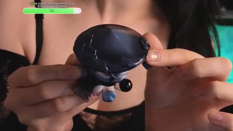 Snapshot of kiralilime chatting on October 25, 2025, 11:32 pm Kira online show from October 25, 2025, 11:32 pm