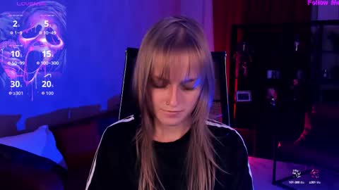 Snapshot of kiramontoyaa chatting on September 13, 2025, 5:57 pm Kira online show from September 13, 2025, 5:57 pm