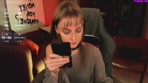 Snapshot of kiramontoyaa chatting on October 23, 2025, 8:40 pm Kira online show from October 23, 2025, 8:40 pm