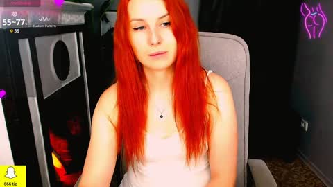 kiraxmoon online show from February 2, 2025, 6:58 am