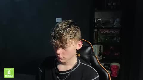 Kirill and Andrey online show from November 25, 2025, 1:55 pm