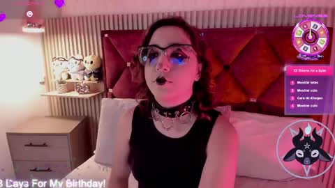 Samantha  Velvet online show from May 5, 2026, 7:55 pm