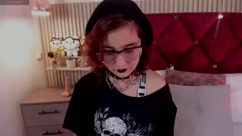 Samantha  Velvet online show from May 14, 2026, 8:59 pm