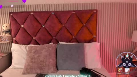 Samantha  Velvet online show from May 27, 2026, 8:39 pm
