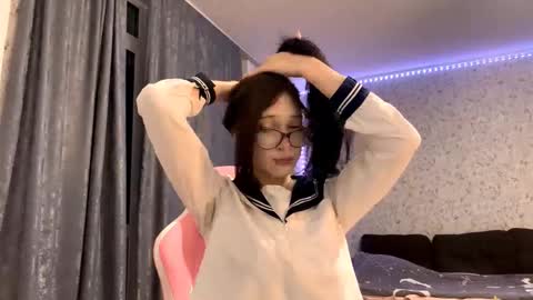 Snapshot of kirstievelasco chatting on September 13, 2025, 7:57 pm Nicole online show from September 13, 2025, 7:57 pm