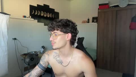 Snapshot of kisan_smith chatting on May 9, 2026, 9:09 pm Kisan online show from May 9, 2026, 9:09 pm