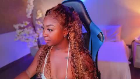Snapshot of kishalove_ chatting on July 27, 2026, 10:11 am kishalove_ online show from July 27, 2026, 10:11 am
