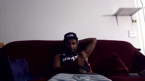 Snapshot of kishan2525 chatting on November 18, 2025, 10:52 am Kishan2525 online show from November 18, 2025, 10:52 am