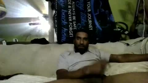 Snapshot of kishan2525 chatting on January 18, 2026, 6:44 pm Kishan2525 online show from January 18, 2026, 6:44 pm