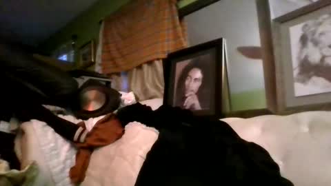 Kishan2525 online show from March 18, 2026, 12:19 pm