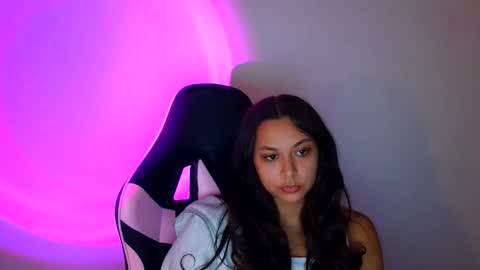 Snapshot of kiss_ameliaa chatting on October 13, 2025, 10:48 am kiss_ameliaa online show from October 13, 2025, 10:48 am