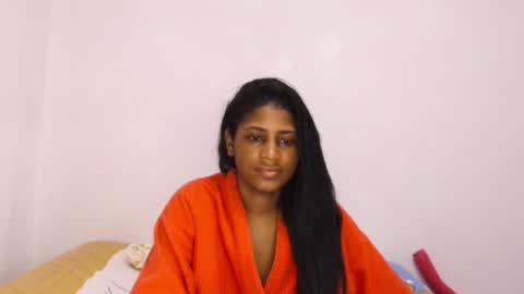 Violet  online show from June 13, 2026, 12:52 am