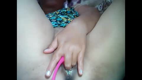 Snapshot of kissableapple chatting on January 30, 2025, 10:50 am apple online show from January 30, 2025, 10:50 am