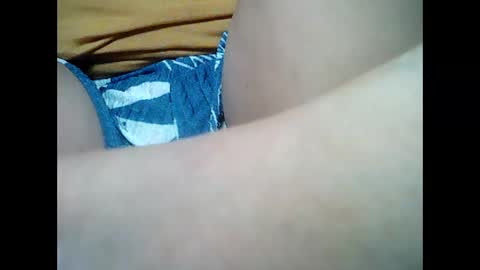 Snapshot of kissableapple chatting on October 6, 2025, 7:28 am apple online show from October 6, 2025, 7:28 am