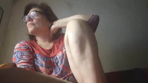 kissandvibe online show from May 5, 2026, 6:49 pm