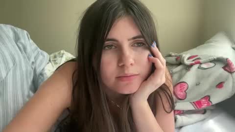 kissbriella online show from September 16, 2025, 5:14 pm