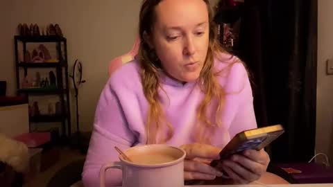 kissica online show from November 23, 2025, 6:30 pm