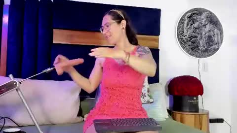 Snapshot of kissingcobank chatting on June 23, 2026, 2:42 am Kissing Company online show from June 23, 2026, 2:42 am