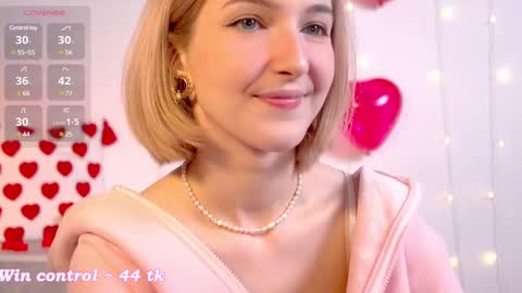 Kate  online show from February 19, 2025, 2:23 pm