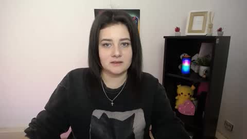 Snapshot of kissleoxx chatting on October 13, 2025, 1:44 pm kissleoxx online show from October 13, 2025, 1:44 pm