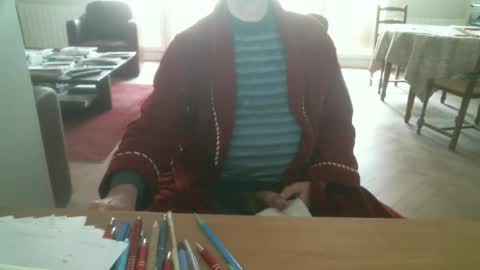 kisslog1 online show from November 9, 2025, 9:51 am