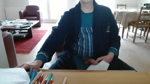 kisslog1 online show from February 15, 2026, 3:09 pm