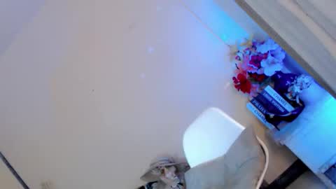 Saint Onicka online show from May 1, 2026, 12:37 am