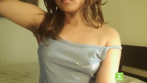 Snapshot of kisspriya chatting on October 23, 2025, 7:23 pm J online show from October 23, 2025, 7:23 pm