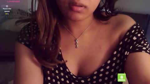 Snapshot of kisspriya chatting on March 2, 2026, 8:37 pm J online show from March 2, 2026, 8:37 pm