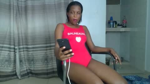 Snapshot of kisssmiles chatting on September 29, 2025, 6:57 pm kisssmiles online show from September 29, 2025, 6:57 pm