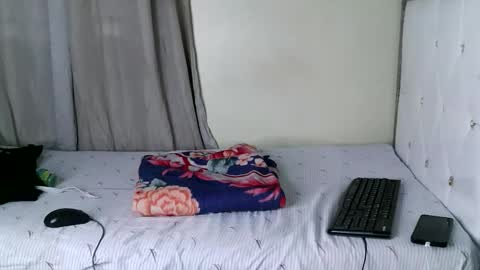 Snapshot of kisssmiles chatting on October 6, 2025, 5:27 am kisssmiles online show from October 6, 2025, 5:27 am