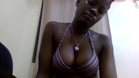 Snapshot of kissybabe01 chatting on October 10, 2025, 7:46 pm kissybabe01 online show from October 10, 2025, 7:46 pm