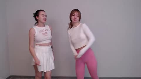 Snapshot of kisulya_meow246 chatting on October 28, 2025, 3:04 pm Vikki Rose online show from October 28, 2025, 3:04 pm