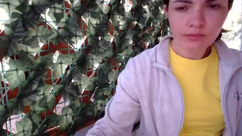 Im Amaia   Everyone Merry Christmas  online show from July 28, 2026, 4:39 pm