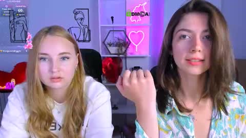 Snapshot of kitniss_dreamy chatting on September 19, 2025, 12:50 pm kitniss online show from September 19, 2025, 12:50 pm