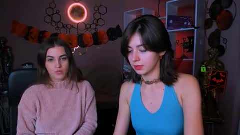 Snapshot of kitniss_dreamy chatting on October 27, 2025, 1:15 pm kitniss online show from October 27, 2025, 1:15 pm