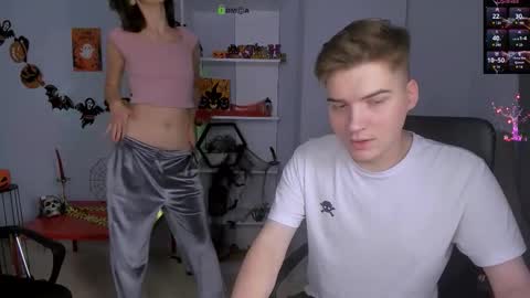 Snapshot of kitniss_dreamy chatting on October 29, 2025, 8:21 pm kitniss online show from October 29, 2025, 8:21 pm