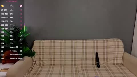 The sexy fox Kitsune online show from February 5, 2026, 4:39 am