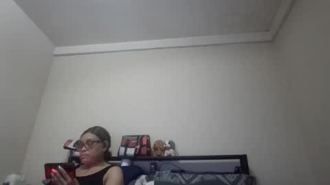 Snapshot of kittendiva42 chatting on May 2, 2026, 1:43 am kittendiva42 online show from May 2, 2026, 1:43 am