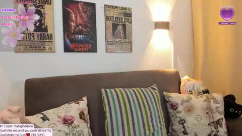 kitten online show from March 14, 2026, 9:31 pm