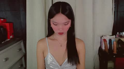 KITTY online show from May 4, 2026, 9:00 pm